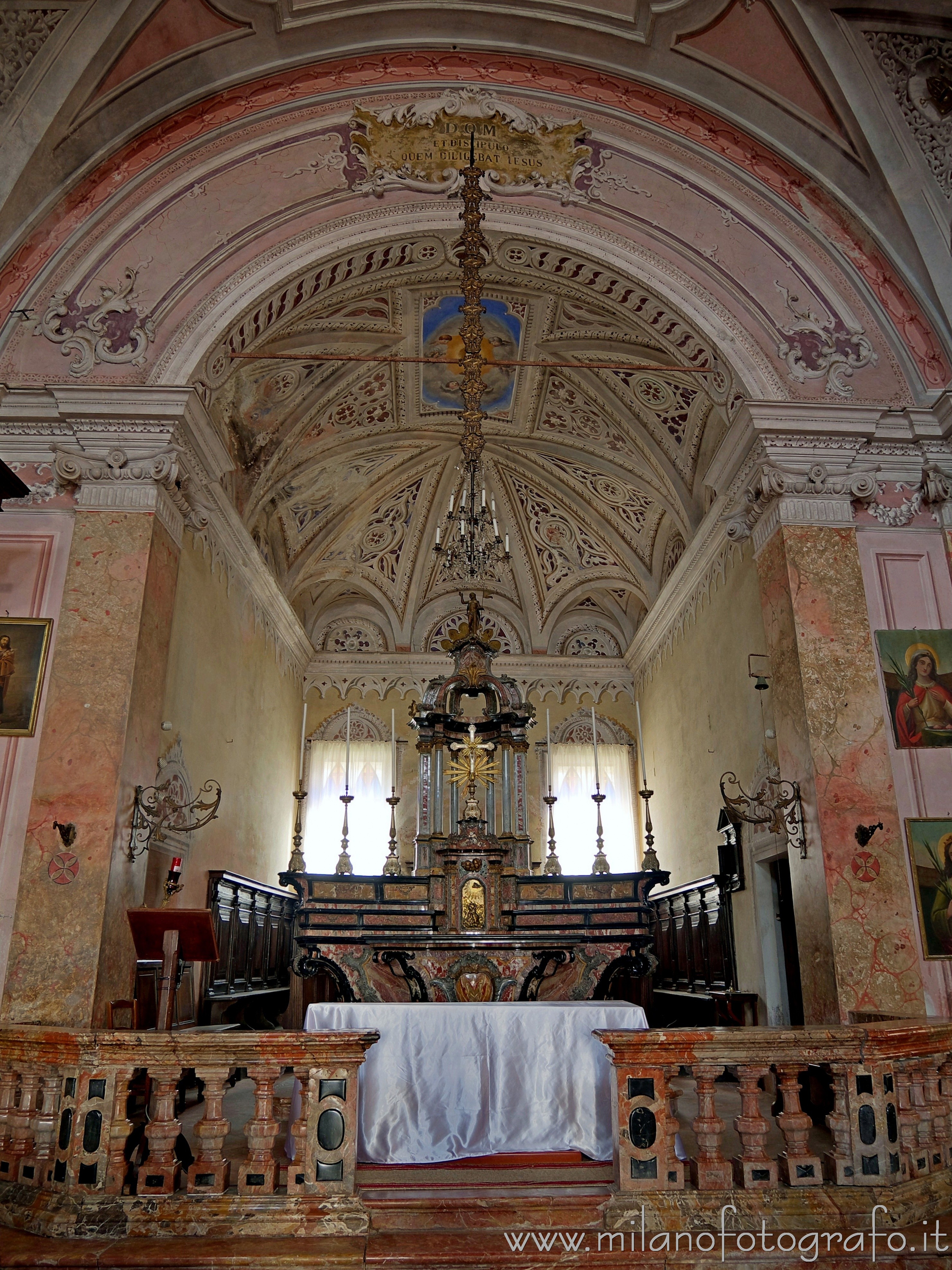 Sillavengo (Novara) - Abside della Chiesa di San Giovanni